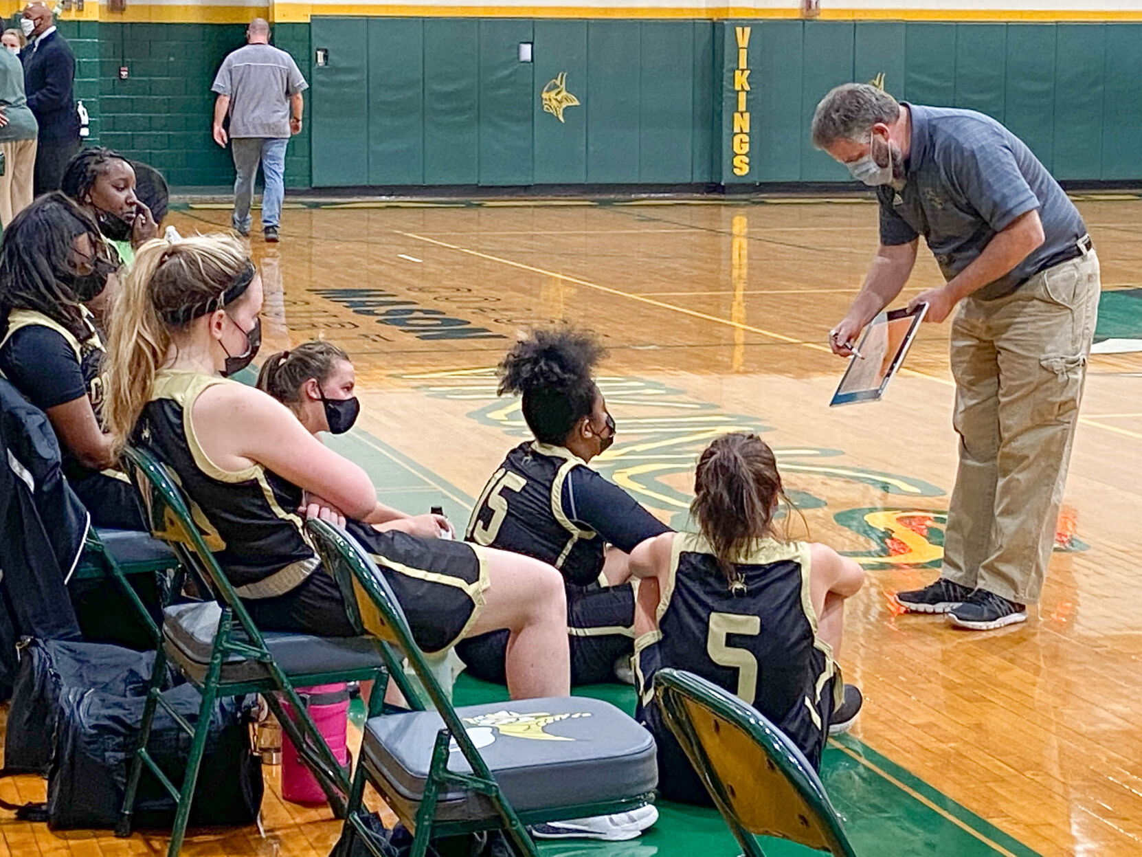 Girls Basketball-32.jpg